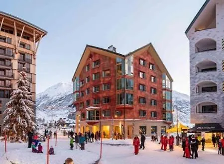 Realp-Andermatt Nature Retreat: Mountain Biking, Skiing, and Scenic Train Access Exterior photo