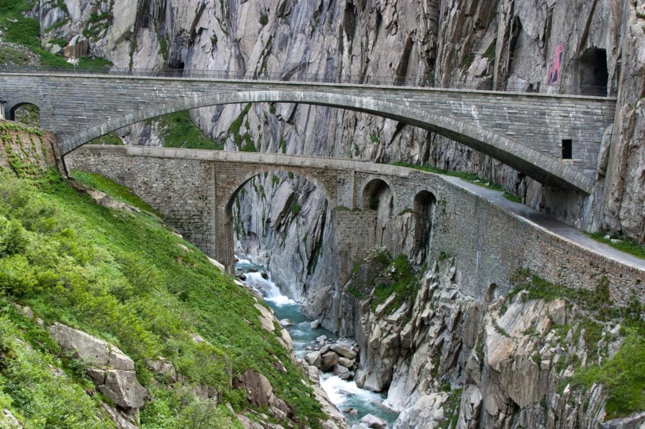 Apartment Realp-andermatt Nature Retreat: Mountain Biking, Skiing, And Scenic Train Access