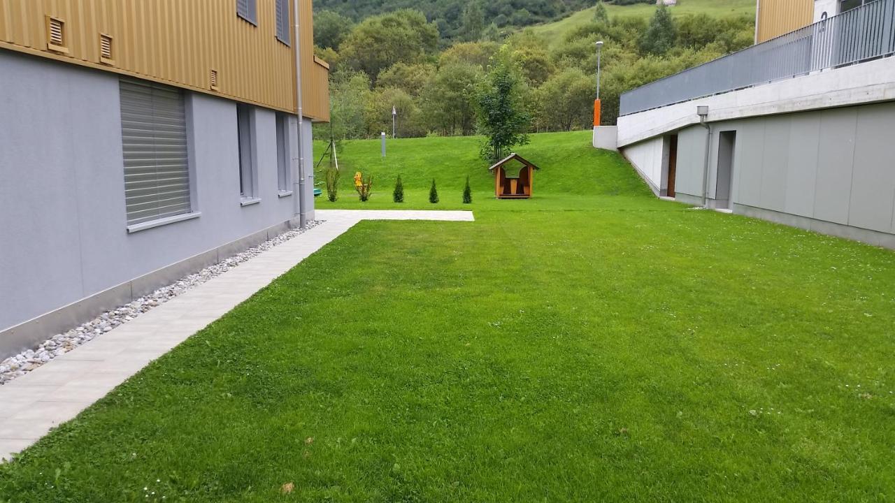 Realp-andermatt Nature Retreat: Mountain Biking, Skiing, And Scenic Train Access Apartment *